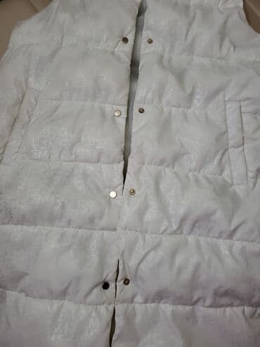 mona.rs kaputi: Prsluk, 36 — 6