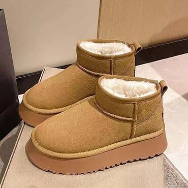 Ugg obuća: Ugg mini čizme, 40 — 2