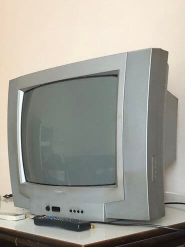 ram za televizor: Korišćen CRT televizor Pionier sa daljinskim upravljačem, dijagonala — 3