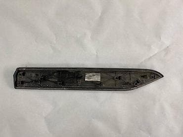 marker za gume: LAJSNA VRATA ZA ŠKODA SUPERB - 3V0853595A | Lajsna zadnjih levih — 2