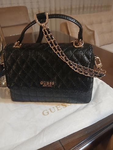 GUESS ženska torba – crna, manja crossbody/ručna torbica sa