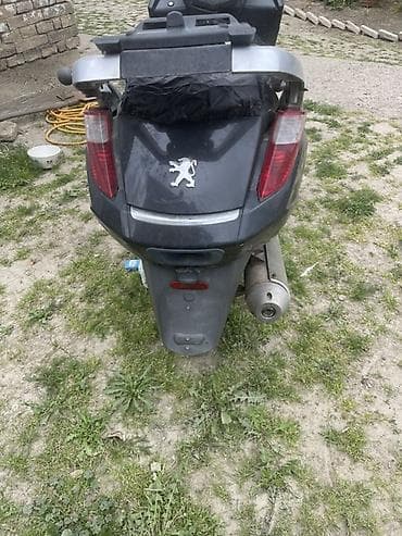 Ostali motocikli i skuteri: Peugeot Satelis skuter – crna boja, veliki gradski maxiskuter. - — 3