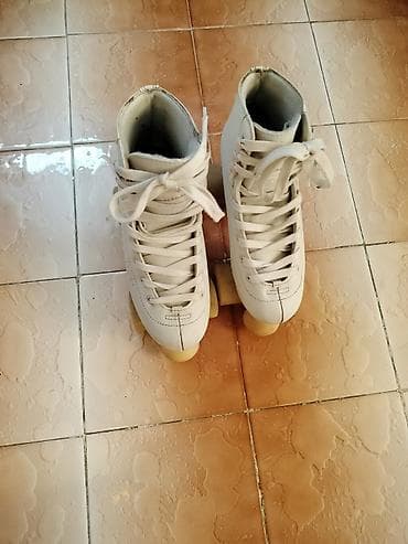 violine cena: Brend/model: Oxelo - Tip: roleri na četiri točka (quad) sa prednjom — 4