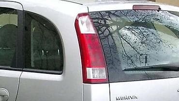 Auto-delovi: STOP SVETLA ZA OPEL MERIVA OD 2003. DO 2010. GOD. | Polovni — 2