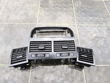 bobina pred plastikama: PREDNJI LUFTERI ZA VOLKSWAGEN TOUAREG | Resetke ventilacije na tabli — 1