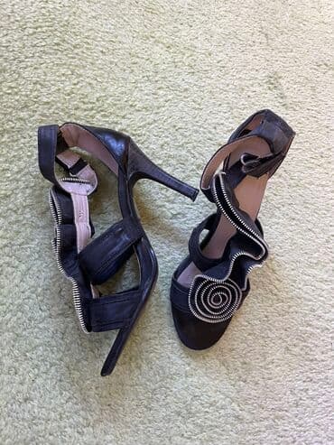 Sandals, 38