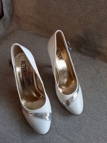 srebrne cipele: Pumps, 36 — 4