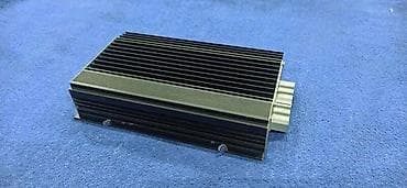 sidro za camac: DYNAUDIO POJACALO ZA VOLKSWAGEN PASSAT B6 | Fabricko pojacalo za — 2