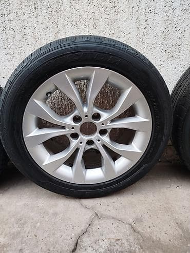 auto delovi bata: Set alu felni sa gumama – 4 kom - Dimenzije felni: 17 cola (procena — 3