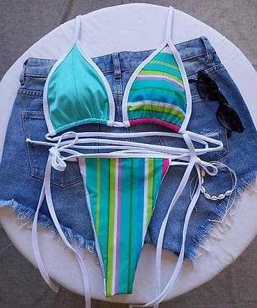 Dvonadni bikini set – trokutasti gornji deo i donji deo s vezivanjem na lalafo.rs Dvonadni bikini set – trokutasti gornji deo i donji deo s vezivanjem