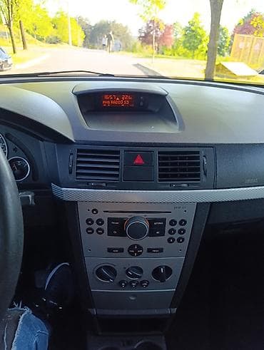 seked hed car price: Opel Meriva 1.6, 2008.god, registrovana je do marta 2027,nove prednje — 9