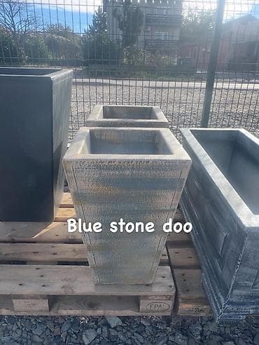 modle za mafine: Dekorativne saksije/žardinjere od betona – kvadratne, uske i visoke — 1