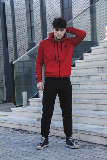 sweatshirt h m: M - 2xl
Domaca proizvodnja

3500 — 6