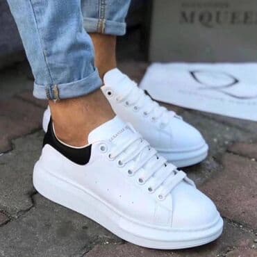 muške zimske jakne c a: Trainers, size - 46 — 1