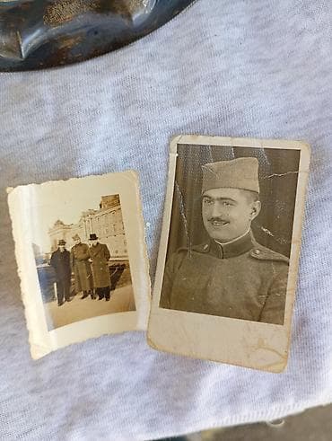 Other art & collectibles products: Lot starih fotografija i razglednica + retro nalepnica - Kolekcija — 1