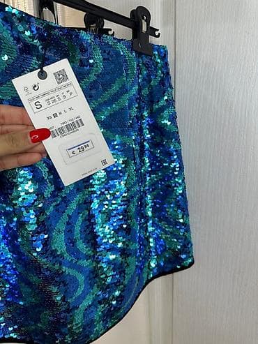 suknje stradivarius: S (EU 36), Mini, bоја - Tirkizna — 1