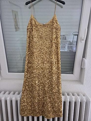 Zara haljina sa šljokicama – zlatna nosena jednom - Brend: ZARA - na lalafo.rs Zara haljina sa šljokicama – zlatna nosena jednom - Brend: ZARA -