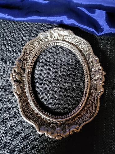 adam i eva cvece slike: Metalni stari ram bez ostecenja — 10