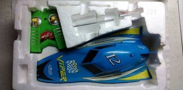 velike lutke za devojcice: Na daljinski gliser Super boat 34 cm. sa original daljincem punjivom — 4