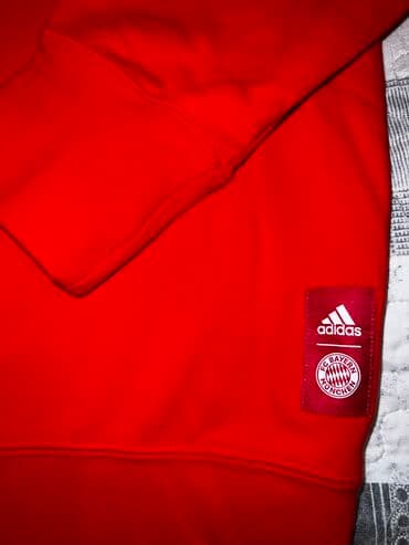 3 decembar duks: ADIDAS duks vel.M NOVO — 5