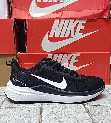 Nike Air Running
Cena 3400din
36 do 41
PS✨ na lalafo.rs Nike Air Running
Cena 3400din
36 do 41
PS✨