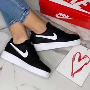 nike air force sa crnim znakom: Nike air force patike

Novo
Brojevi 36 do 46

fb Moja Kupovina 1 — 5