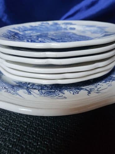 plasticne case za desert novi sad: Servis za torte,kolace engleski Enoch Wedgwood iz 70ih. Servis je — 10