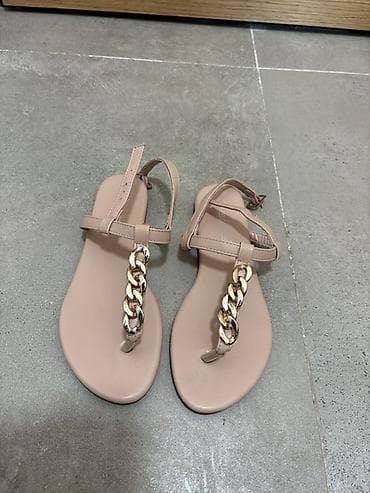 grendha sandals: Ženske sandale – Claudia Ghizzani, broj 37 - Model: japanka sa T — 1