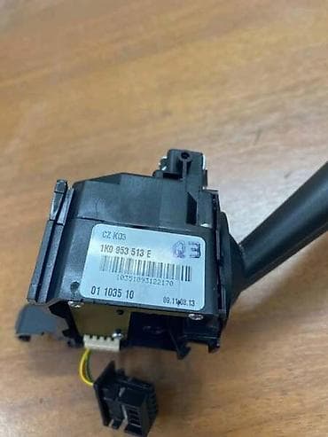 kokpit za volan: RUCICA SVETLA ZA VOLKSWAGEN GOLF 6 - 1K0953513E | Rucica za dugo — 3