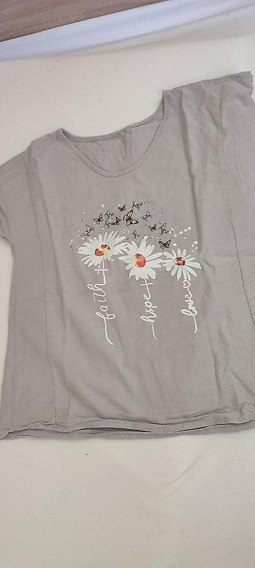 new yourker: Bluzice,kao nove u S,M,velicini — 9