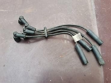 Kablovi Lada 21214i Niva 1.7i. Polovno, ocuvano. Orginalno. Skinuto