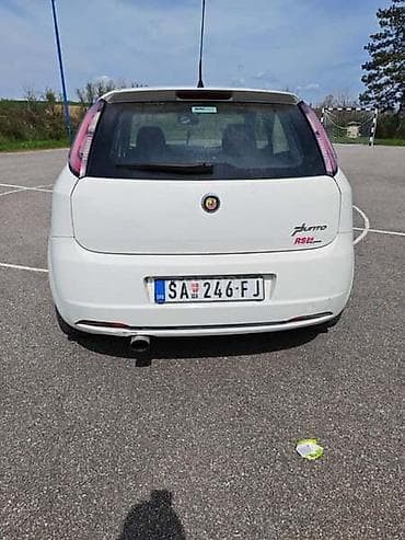 dobar punjac za akumulator: | FIAT GRANDE PUNTO T-JET 2007. GODIŠTE | Poznati T-jet — 3