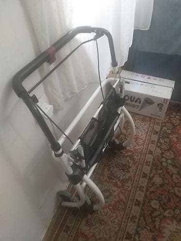 štake cena: Nemacka aluminijumska hodalica-setalica marke DRIVE, rolator sa 4 — 5