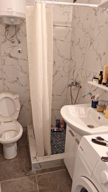 iznajmljivanje stanova beograd do 250e: 1 bedroom, 60 sq. m, 2 Floor Number — 3