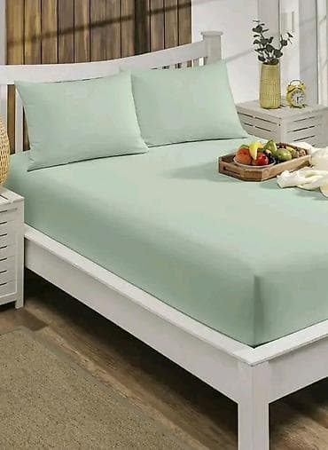 krep posteljina: ✨️Čaršav na lastiš 220x240 + 2 jastučnice 50x70 - 2400 din ✨️
🔵 — 4