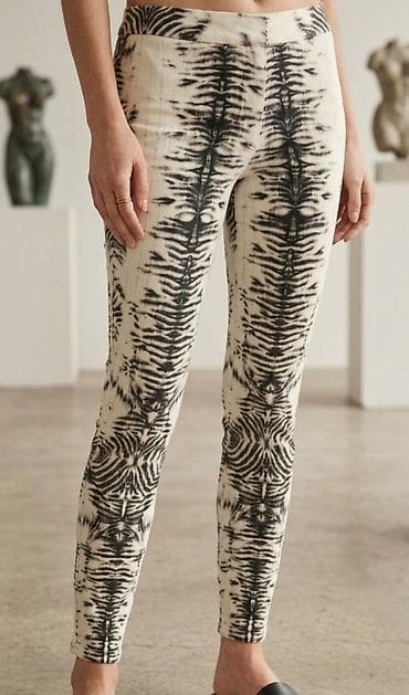 sinsay termo helanke: Ženske uske pantalone sa tie-dye printom - Kroj: slim/skinny, dužina — 1