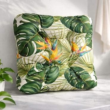 prodaja posteljine novi pazar: Jastučići za stolice:cvetni,tapacirani, kvadratni.Vise boja i dezena — 7