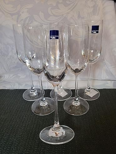 čaše za čaj: Case nove za vino,kristal Leonardo Nemacka iz 2000ih.god. Nemacke — 10
