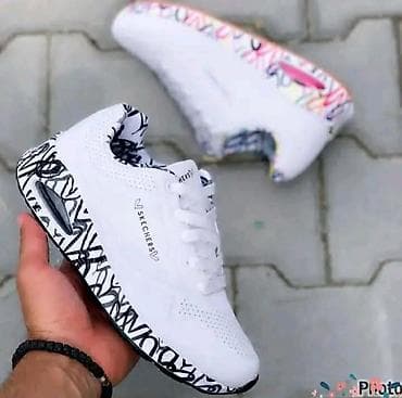 Skechers 
Cena: 3400 din
Brojevi: 36-46
PS✨