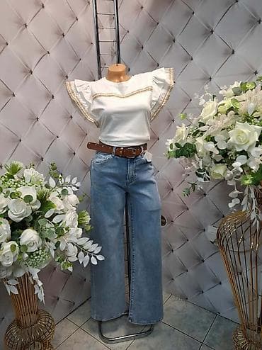 pull and bear farmerke: Ženske farmerke svetloplave boje sa visokim strukom i širokim — 3