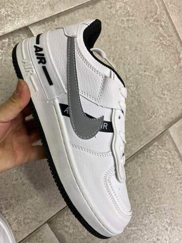 nike air command: 41 — 1