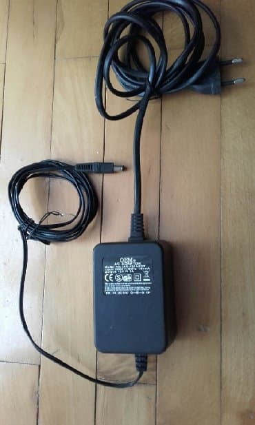 torbe za laptopove: Adapter za adsl.12v - 1A — 1