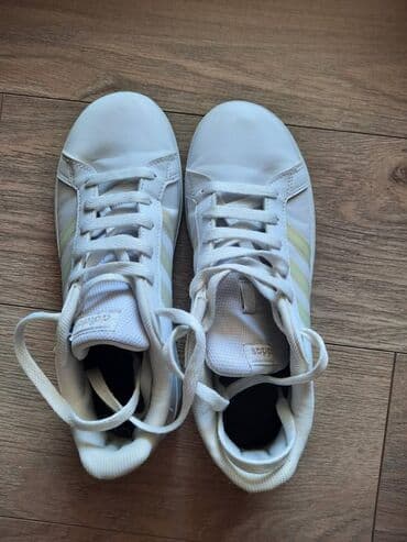 mokasine u boji: Adidas, Size - 36 — 2