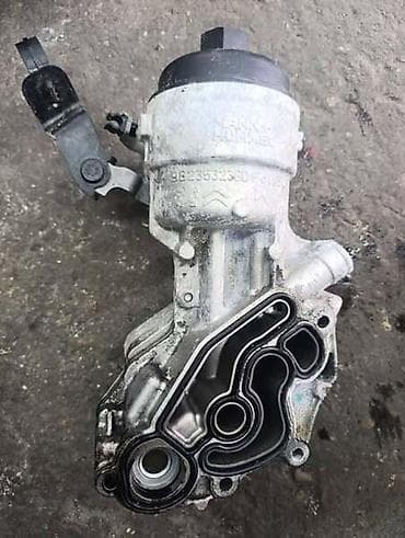 dusek za vodu: KUCISTE FILTERA ULJA 1,5BLUHD ZA CITROEN C3, C3 AIRCROSS, C4 — 2