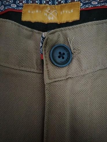 Trenerke: 32 veličina,Boja-bež,nove i nekorišćene!Dimenzije:širina — 2