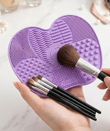 Makeup: Silikonska podloga za čišćenje četkica za šminku - Oblik srca — 1