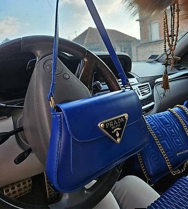 armani torbe: Torbice- više modela i boja - Ružičasti mini ranac: kompaktan gradski — 4