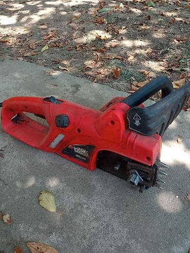 parkside set alata: Električna lančana testera Black & Decker, dužina mača 40 cm. - — 2