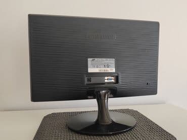 mikrofon slike: Samsung monitor 19 inca Samsung led monitor 18.5 ( 47cm ) inča — 6