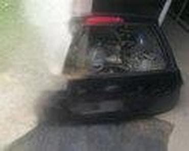 c4 2007: STAKLO GEPEKA ZA FORD FIESTA OD 2002. DO 2007. GOD. | SMEDEREVSKA — 2